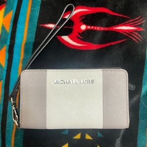 Michael Kors wallet